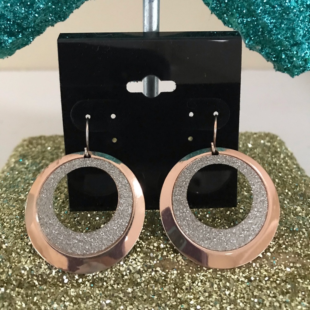 2 tone earrings